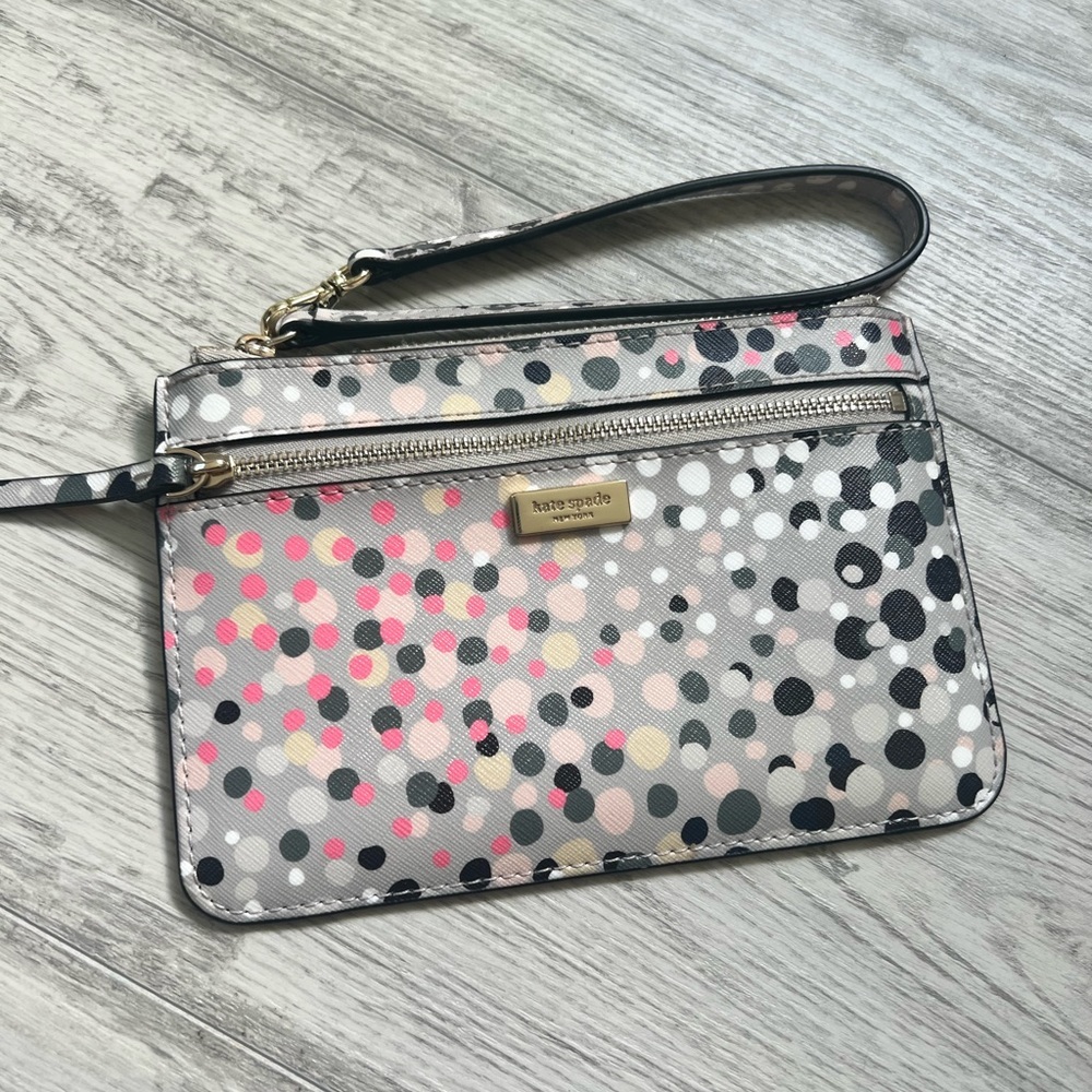 Kate spade polka dot wristlet